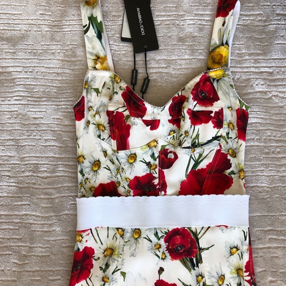 Dolce and Gabbana summer dress - Picture 4 of 5